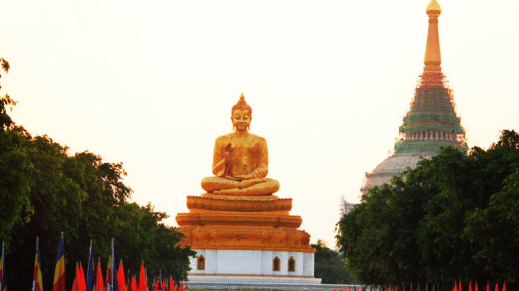 Buddhist Tour Package from Lucknow – A Path to Peace, Wisdom, and Enlightenment
