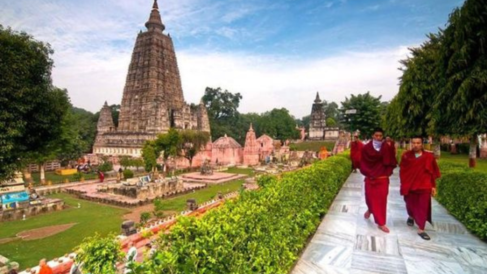 Buddhist Tour Package from Delhi – A Spiritual Journey Through the Buddhist Circuit