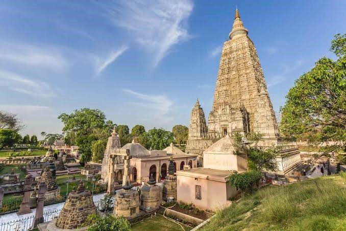 Sarnath Buddhist Tour